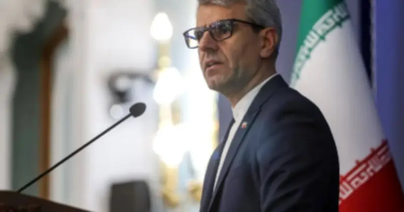 ইসরায়েল-লেবানন যুদ্ধবিরতিকে স্বাগত জানাল ইরান, পাকিস্তানের মধ্যস্থতা