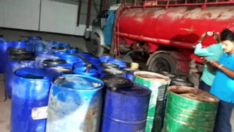 নরসিংদীতে ৯ হাজার লিটার ডিজেল জব্দ, কুষ্টিয়ায় বাস চলাচল বন্ধ, কেরানীগঞ্জে মোটরসাইকেল দুর্ঘটনায় কিশোর নিহত