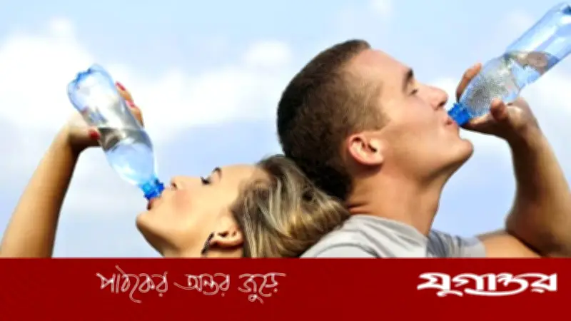 অতিরিক্ত পানি পান কি ত্বক ভালো রাখে? বিশেষজ্ঞরা যা বলছেন