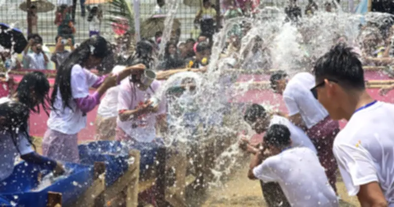 রাঙামাটিতে সংরাই উৎসবের জলকেলিতে মিলনমেলা, সংস্কৃতি রক্ষার অঙ্গীকার