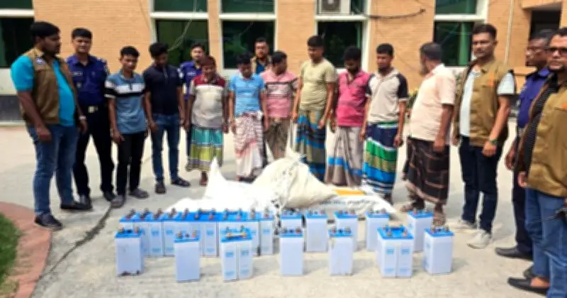 নাটোরে পাওয়ার গ্রিড ডাকাতি: ১৩ জন গ্রেফতার, দুই কোটি টাকার মালামাল উদ্ধার