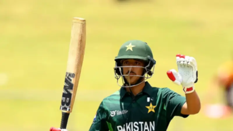 বাংলাদেশ সফরে পাকিস্তানের টেস্ট দলে চার নতুন মুখ, আজান আওয়াইসসহ