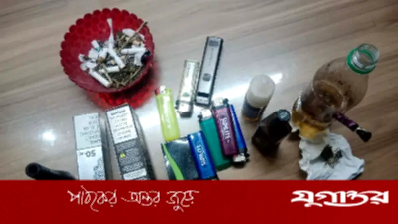 জাবির ছাত্রী হলে মাদক জব্দ: আটক শিক্ষার্থীর বিরুদ্ধে তদন্ত শুরু