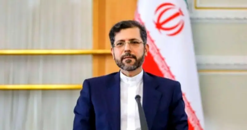 ইরানের দৃঢ় অবস্থান: যুক্তরাষ্ট্রে সমৃদ্ধ ইউরেনিয়াম পাঠাবে না তেহরান