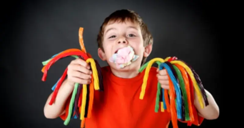 অতিরিক্ত চিনি শিশুর মস্তিষ্কের বিকাশ ও আচরণে নেতিবাচক প্রভাব ফেলে