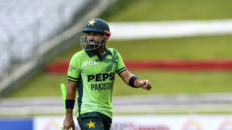 পিএসএলে ব্যর্থ রিজওয়ান, টি-টুয়েন্টি থেকে অবসরের প্রশ্ন