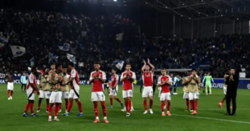 প্রিমিয়ার লিগ শিরোপার ভাগ্য নির্ধারণে আর্সেনাল বনাম ম্যানচেস্টার সিটির ম্যাচ