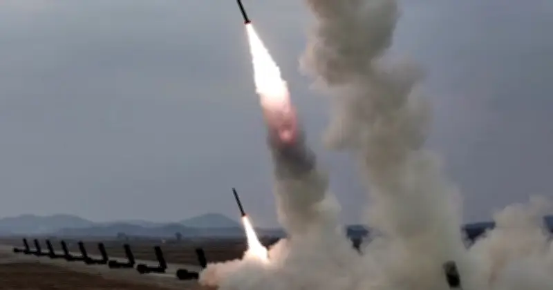 ইরান সংকটের সুযোগে নতুন ব্যালেস্টিক মিসাইল পরীক্ষা চালাল উত্তর কোরিয়া