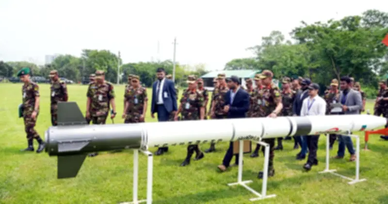 সেনাপ্রধান মোমেনশাহী সেনানিবাসে আর্টডক পরিদর্শন ও আধুনিক লাইব্রেরি উদ্বোধন