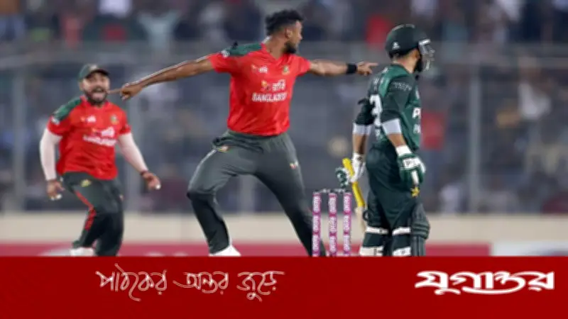 বোলারদের আক্ষেপ নাই, ব্যাটসম্যানদের ব্যর্থতায় দলগত সমর্থনের আহ্বান শরিফুলের