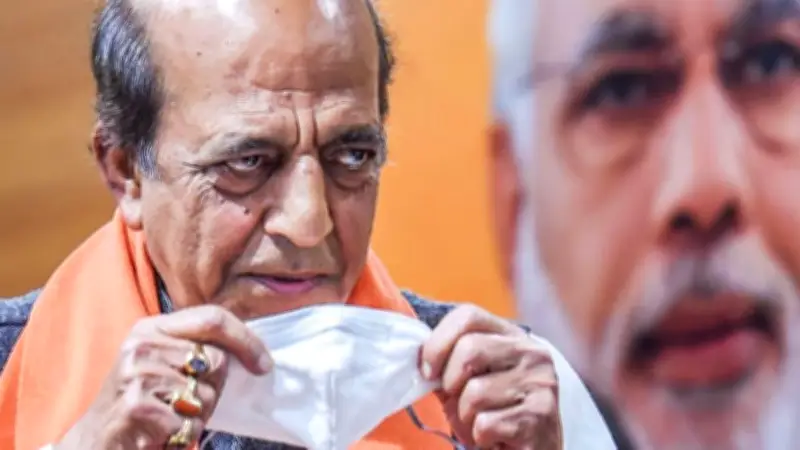 ভারতের নতুন হাইকমিশনার দীনেশ ত্রিবেদী, সংসদে জ্বালানি মন্ত্রীর গুরুত্বপূর্ণ বক্তব্য