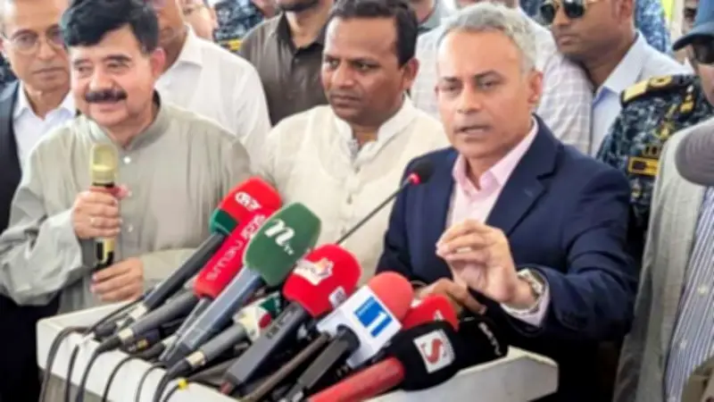 চট্টগ্রাম বন্দরের এনসিটি নিয়ে দেশের স্বার্থ আগে: নৌপরিবহনমন্ত্রী