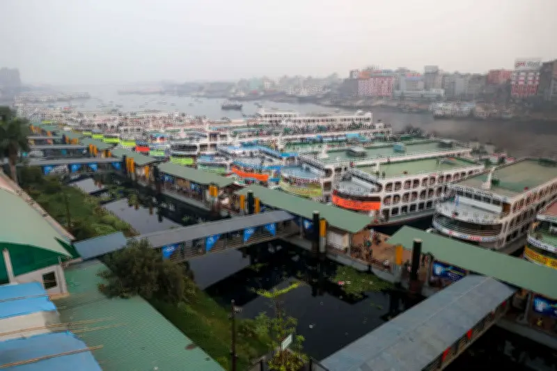 জ্বালানি মূল্যবৃদ্ধির প্রেক্ষিতে লঞ্চ ভাড়া ৪২ শতাংশ পর্যন্ত বাড়ানোর প্রস্তাব