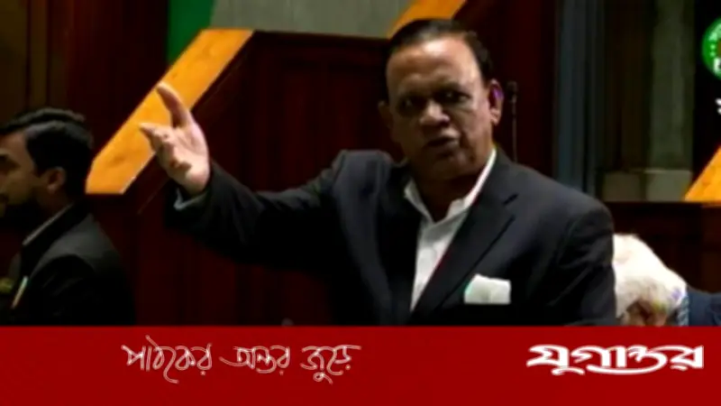 সামাজিক যোগাযোগমাধ্যম নিয়ন্ত্রণে সরকারের ভূমিকা চাইলেন ব্যারিস্টার মাহবুব উদ্দিন খোকন