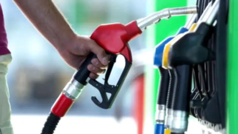 ইরানের জাহাজ আটকের প্রভাবে বিশ্ব বাজারে তেলের দাম বৃদ্ধি, বাংলাদেশে সিরিজ রক্ষার মিশন চলছে