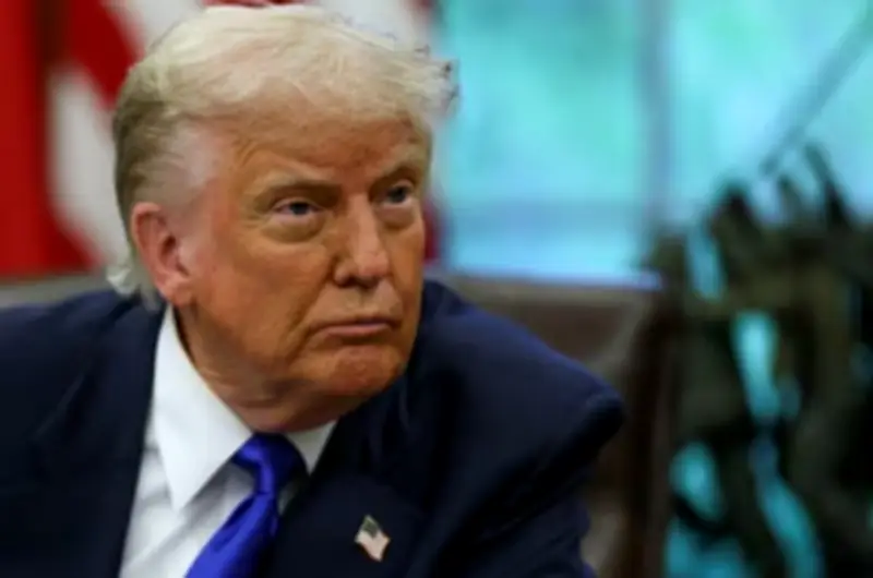 ইরান-যুক্তরাষ্ট্র দ্বিতীয় দফা আলোচনা বাতিল, ট্রাম্পের হুমকি ও নৌ অবরোধ সংকট