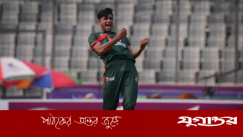 নাহিদ রানার ঝড়ো শুরু: ২ ওভারের প্রথম বলেই দুই উইকেট