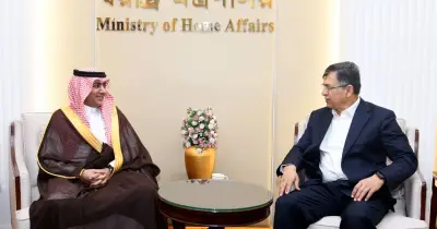 সৌদি আরবে রোহিঙ্গাদের বাংলাদেশি পাসপোর্ট দ্রুত ইস্যুর নির্দেশ স্বরাষ্ট্রমন্ত্রীর