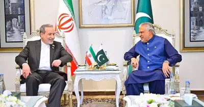 ইরান-পাকিস্তান পররাষ্ট্রমন্ত্রীদের ফোনালাপ: যুক্তরাষ্ট্র সংলাপ নিয়ে অনিশ্চয়তা