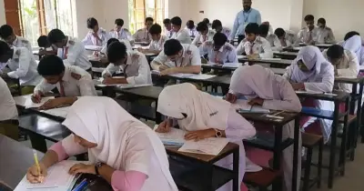 রংপুরে এসএসসি ও সমমানের পরীক্ষা শুরু: কঠোর নিরাপত্তা ও লোডশেডিং সমস্যা