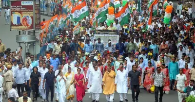 পশ্চিমবঙ্গ বিধানসভা নির্বাচনের প্রথম দফার ভোটগ্রহণ শুরু, উত্তপ্ত প্রচারণার পরিসমাপ্তি
