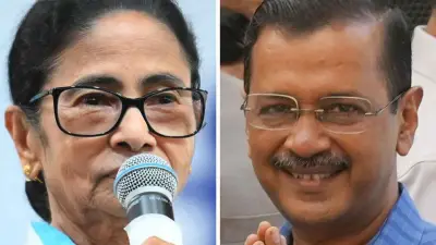 মমতাদিদি কঠিন লড়াই লড়ছেন: কেজরিওয়াল