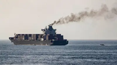 যুক্তরাষ্ট্রের অভিযানে ইরানি ট্যাংকার জব্দ, লেবাননে ইসরায়েলি হামলায় সাংবাদিক নিহত