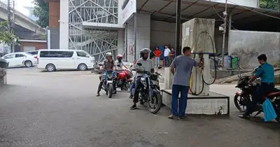 চট্টগ্রামে পেট্রোল পাম্পে স্বস্তি, কমেছে ভোগান্তি