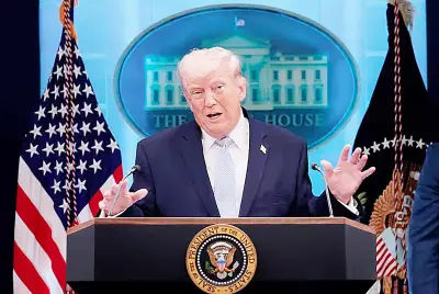 ইরান যুদ্ধ: ট্রাম্পের পরাজয় নিশ্চিত, কূটনীতির সময় এখনই