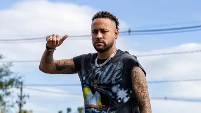 নেইমারকে নিয়ে ব্রাজিলের বিশ্বকাপ স্কোয়াড বিতর্ক তুঙ্গে