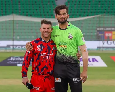 পিএসএল প্লে-অফের লড়াই জমে উঠেছে, চার দলের টিকিটের আশা