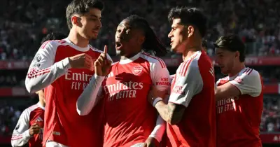 এবেরেচি এজের গোলে আর্সেনালের জয়, প্রিমিয়ার লিগে শীর্ষে ফেরা