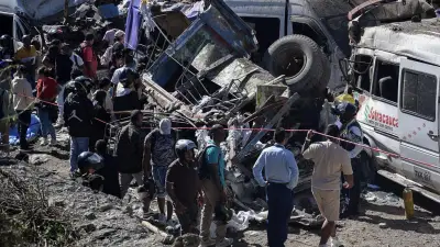 কলম্বিয়ায় সড়কে বোমা বিস্ফোরণে নিহত ১৪, আহত ৩৮