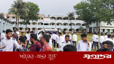 বগুড়ায় ভুল সেট কোডে এসএসসি পরীক্ষা, পাশের কেন্দ্রে হামলা-ভাঙচুর