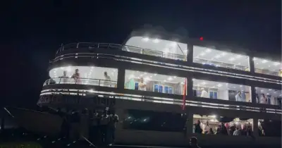 মেঘনা ও ধলেশ্বরীতে ঝড়ে লঞ্চ আটকা, ৭৫০ যাত্রী উদ্ধার