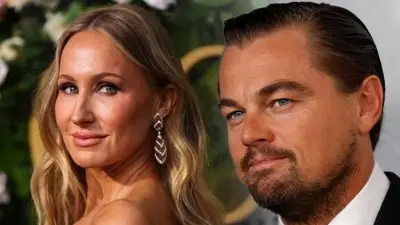 ডিক্যাপ্রিওকে নিয়ে কৌতুক, সঞ্চালককে পাস্তা উপহার