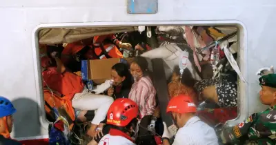 জাকার্তায় ট্রেন সংঘর্ষে নিহত বেড়ে ১৪, আহত ৮৪