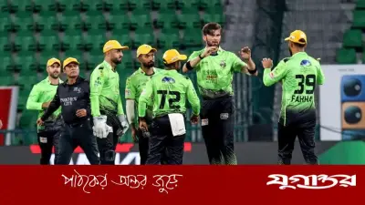 পিএসএলের আরও ৩ ম্যাচে দর্শক প্রবেশের অনুমতি