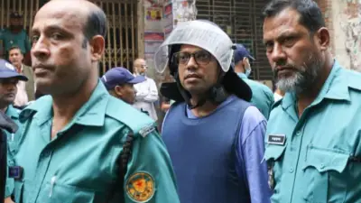 আইনজীবী পলকের আহত হওয়া নিয়ে কেন্দ্রীয় ব্যাংকের সতর্কতা