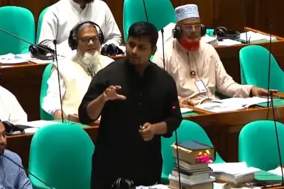 ঢাকায় নতুন শিক্ষানীতি ঘোষণা, বাড়ছে বৃত্তির পরিমাণ