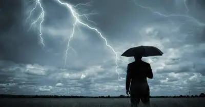 বজ্রপাতে ৮ জেলায় ১৩ জনের মৃত্যু, অধিকাংশই কৃষক-জেলে