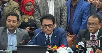 সংসদে শিক্ষামন্ত্রীর ভাইরাল বক্তব্যের ধাঁচে শিক্ষার্থীদের উদ্দেশে ভাষণ