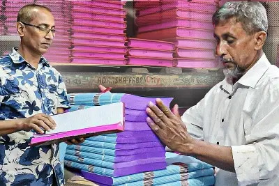 বাংলাদেশে অনলাইন শিক্ষার নতুন সম্ভাবনা: প্রযুক্তির মাধ্যমে শিক্ষার প্রসার