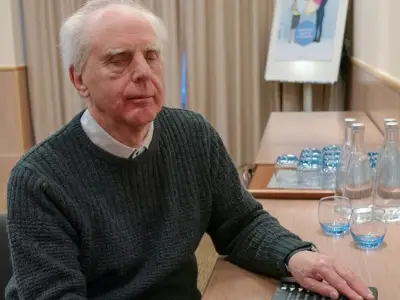 অন্ধ মানুষ কী দেখেন? জন্মগত ও পরে অন্ধ হওয়ার পার্থক্য ও বৈজ্ঞানিক ব্যাখ্যা