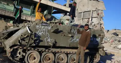 গাজায় ইসরায়েলি হামলায় শিশুসহ নিহত ১০, যুদ্ধবিরতি লঙ্ঘনের অভিযোগ অব্যাহত