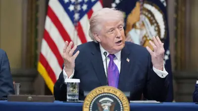 ইরান যুদ্ধ থামলে গ্যাসের দাম কমবে: ট্রাম্পের তিন সমুদ্রপথ বন্ধের হুঁশিয়ারি