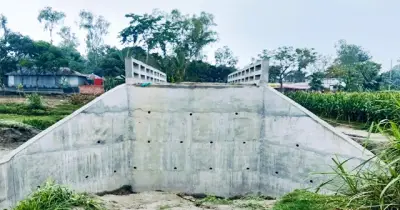 বগরার সোনাতলা উপজেলায় নির্মিত সেতু ব্যবহারের অযোগ্য, দুর্ভোগে স্থানীয় বাসিন্দারা