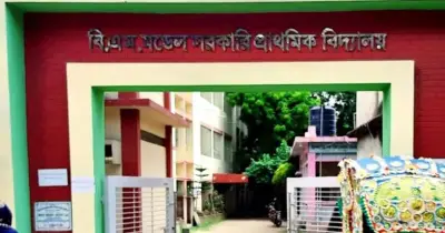 স্কুল ছুটির পর টয়লেটে আটক শিশু শিক্ষার্থী সাদিয়ার উদ্ধার: দায়িত্বহীনতার অভিযোগ