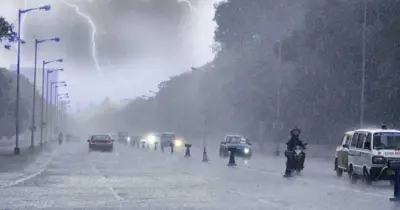 দেশের ৬ জেলায় তাপপ্রবাহ, বজ্রসহ বৃষ্টির আভাস দিলো আবহাওয়া অফিস