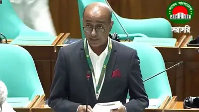 সংসদে আইনমন্ত্রী: অধস্তন আদালতে ৪০ লাখের বেশি মামলা বিচারাধীন, চট্টগ্রাম-কক্সবাজার সড়ক ৪ লেনের পরিকল্পনা চলছে